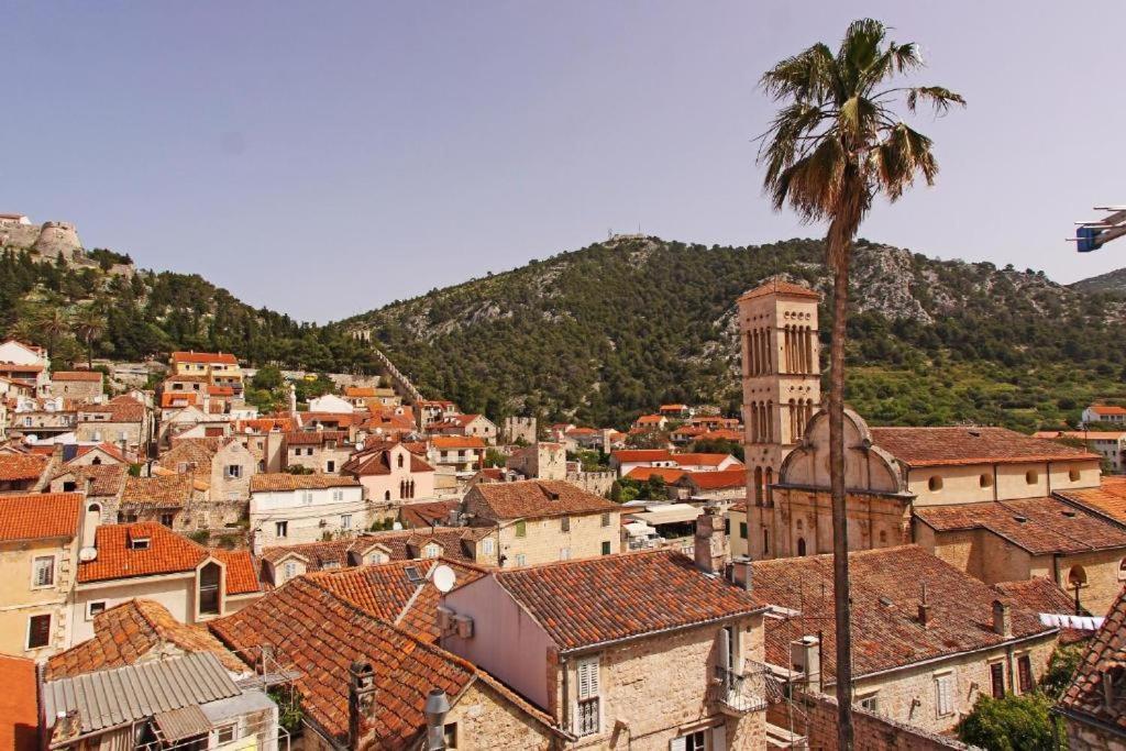 Vila Maria Paula Old Town Hvar フヴァル エクステリア 写真